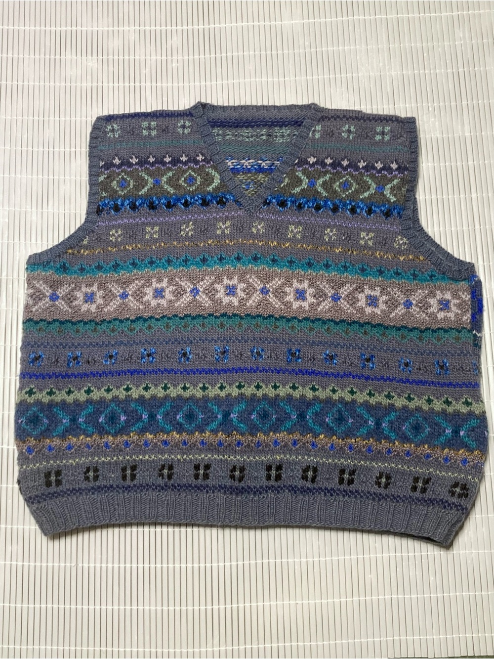 Vntg XXL 52” Hand Knit Wool Nordic Fair Isle Sweater Vest Folk Handmade Jumper